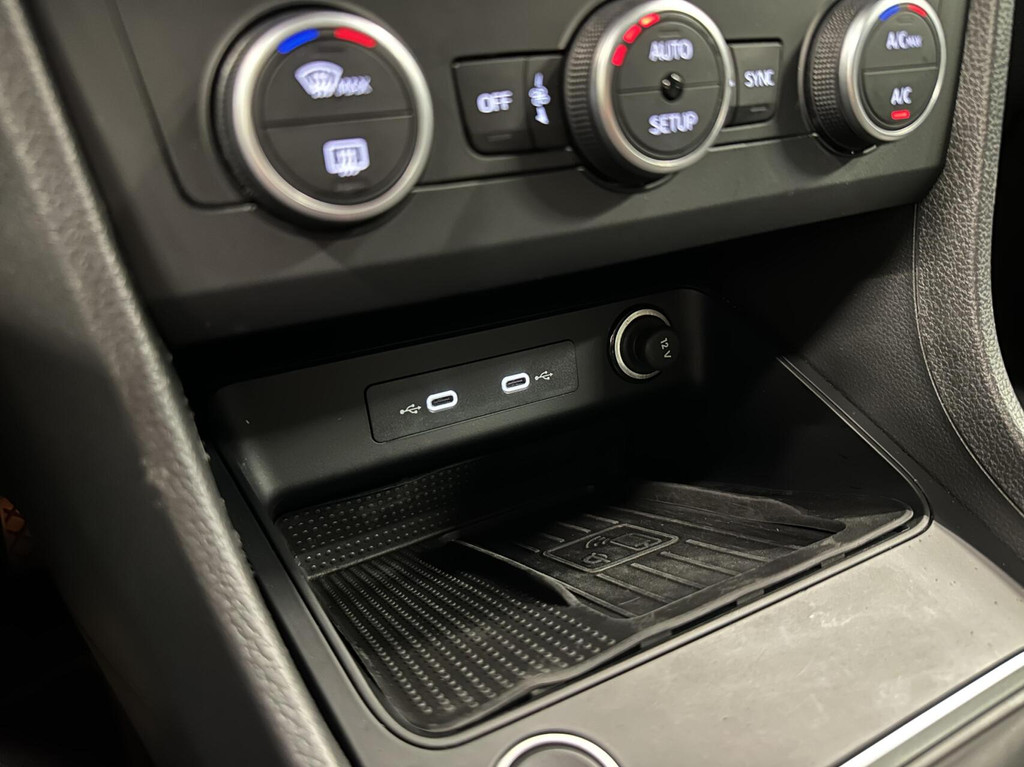 Seat Ateca (Z578RV) met abonnement