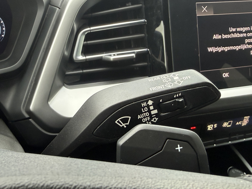 Audi Q4 e-tron (R810JJ) met abonnement