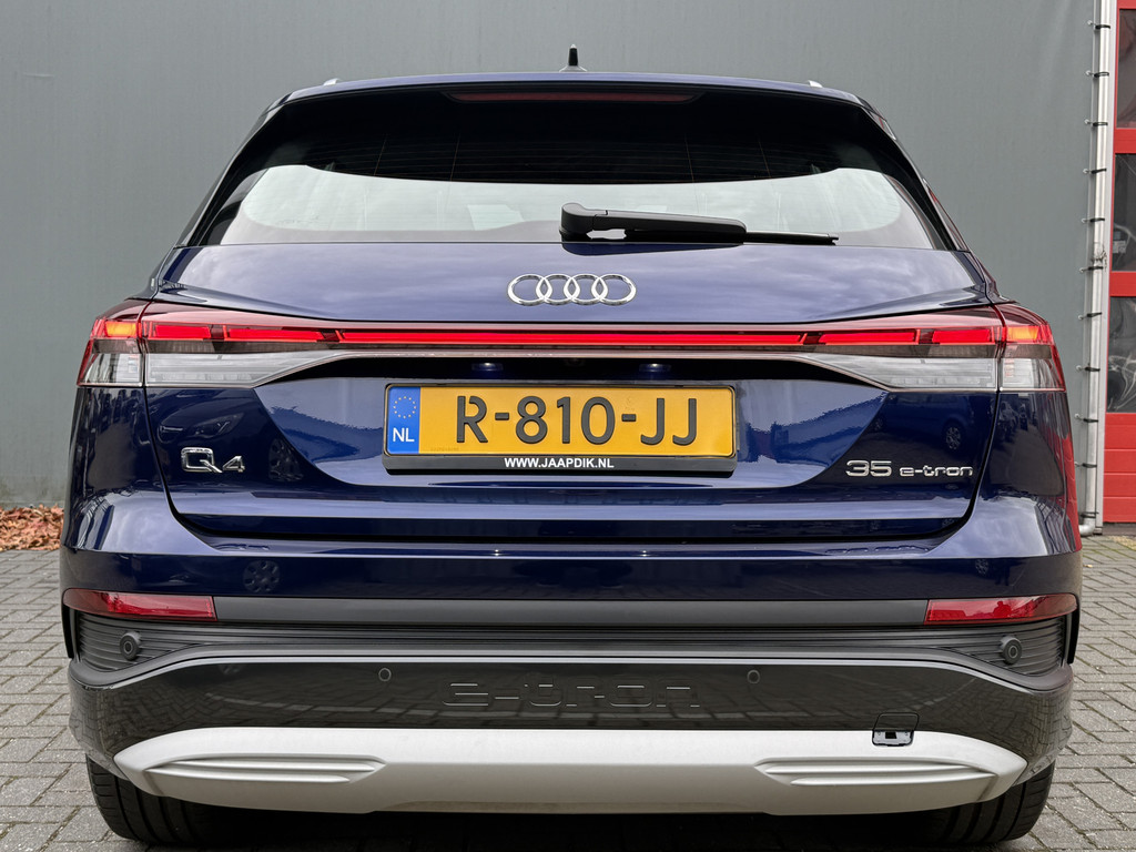 Audi Q4 e-tron (R810JJ) met abonnement