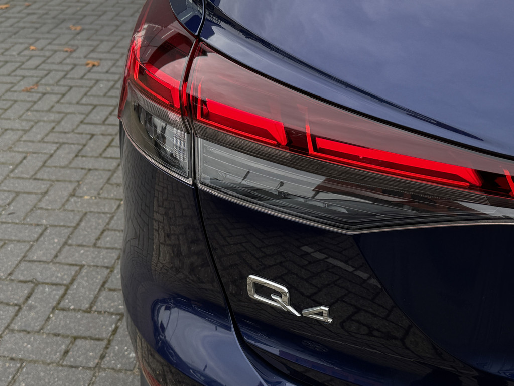 Audi Q4 e-tron (R810JJ) met abonnement