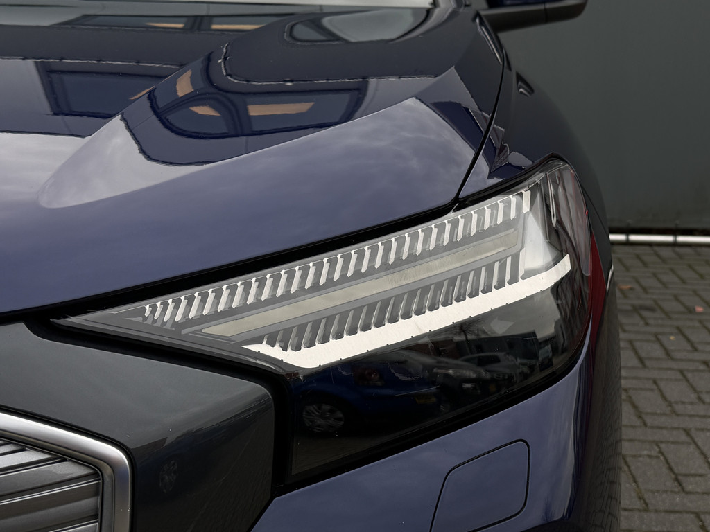 Audi Q4 e-tron (R810JJ) met abonnement