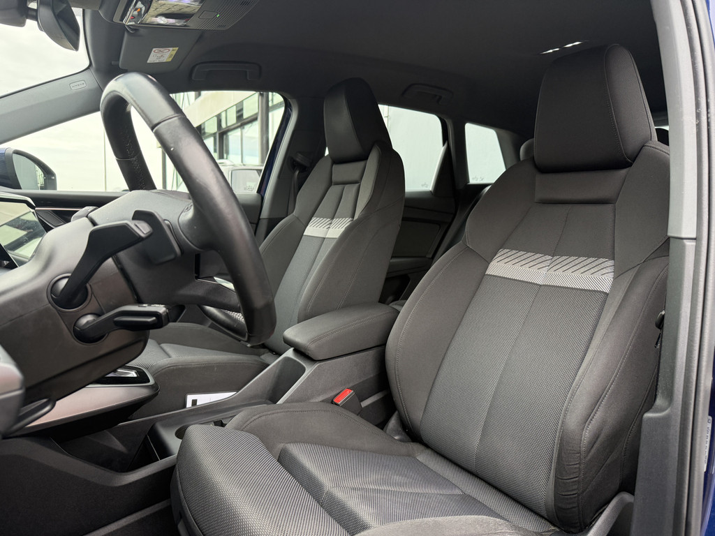 Audi Q4 e-tron (R810JJ) met abonnement