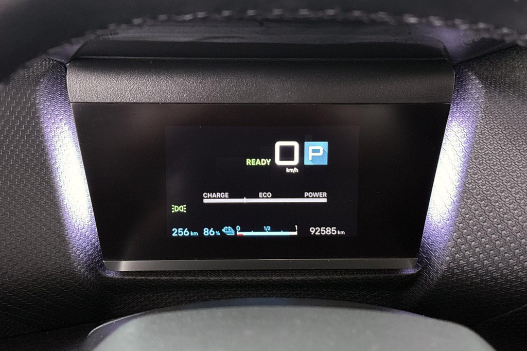 Citroën Ë-C4 (NDB34X) met abonnement