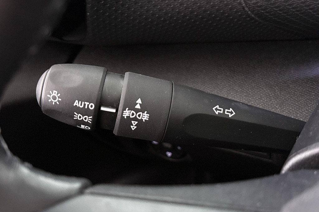 Citroën Ë-C4 (NDB34X) met abonnement
