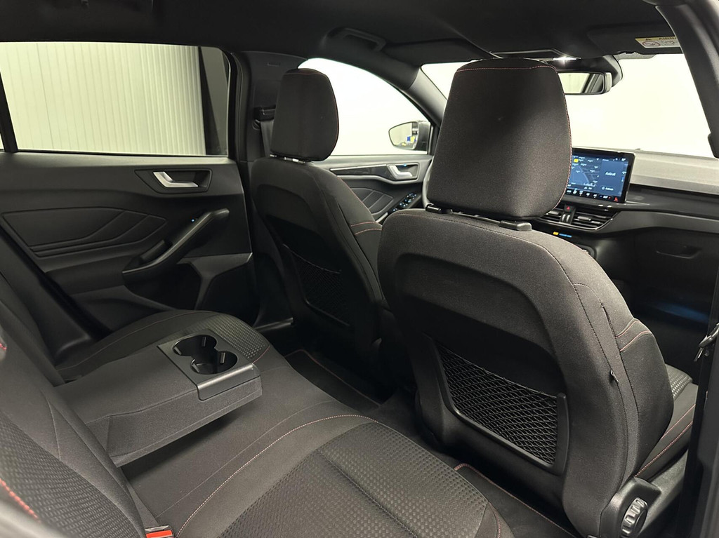 Ford FOCUS Wagon (NBX59R) met abonnement