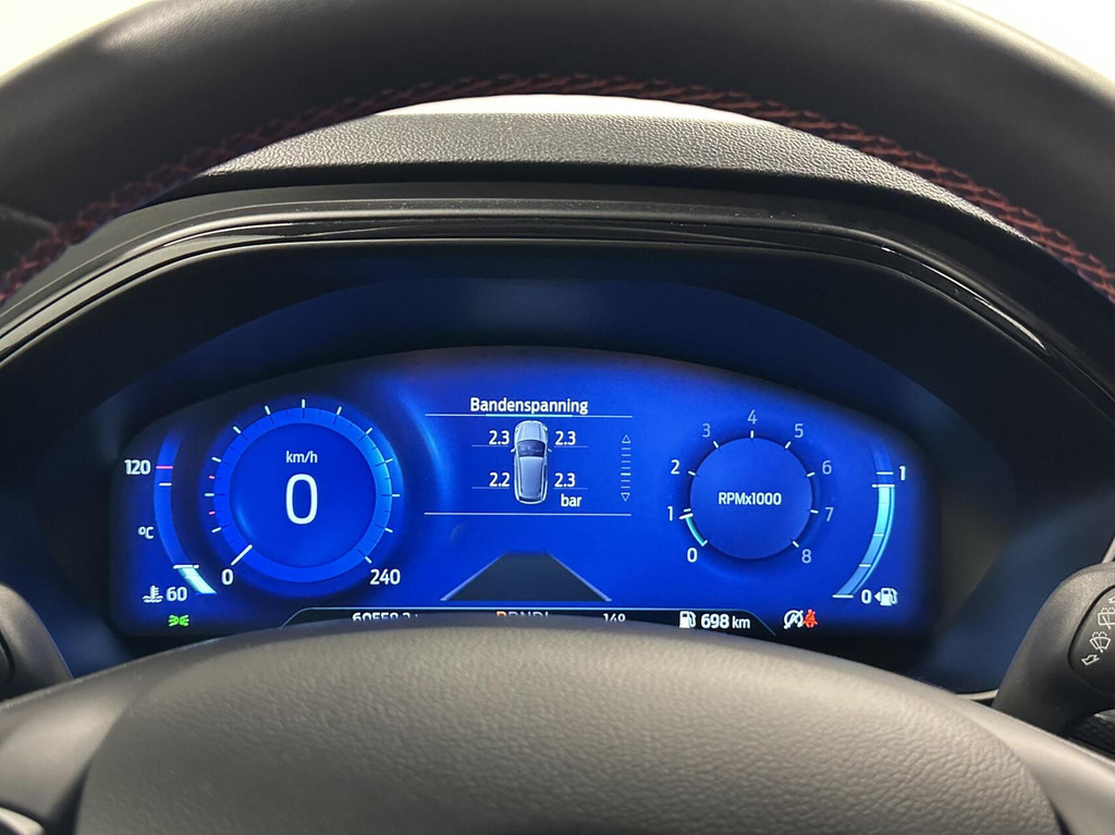 Ford FOCUS Wagon (NBX59R) met abonnement