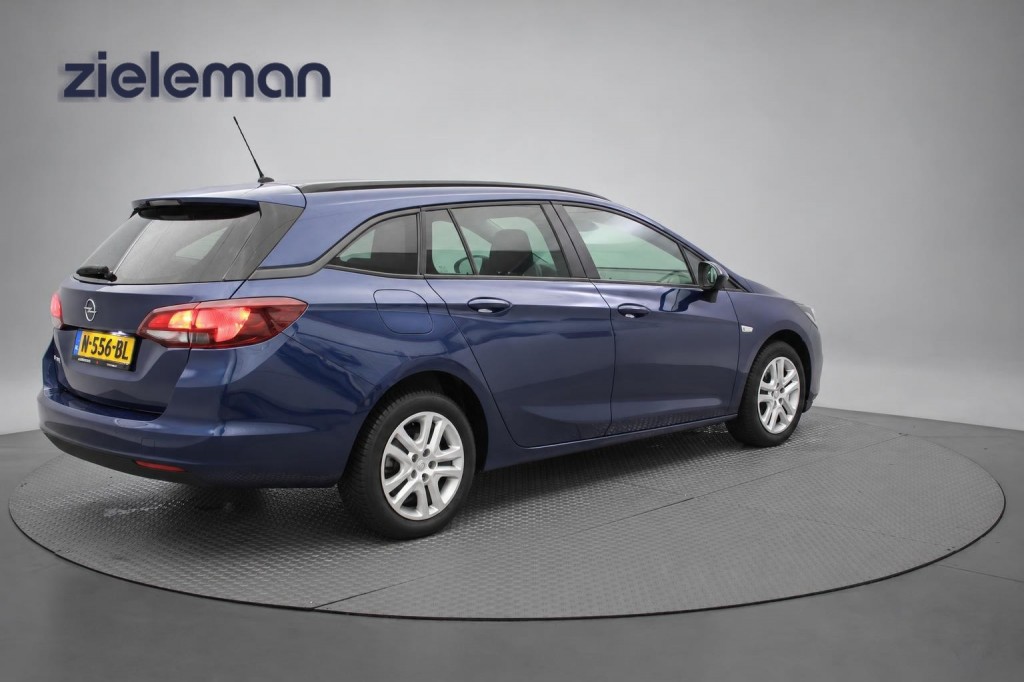 Opel Astra (N556BL) met abonnement