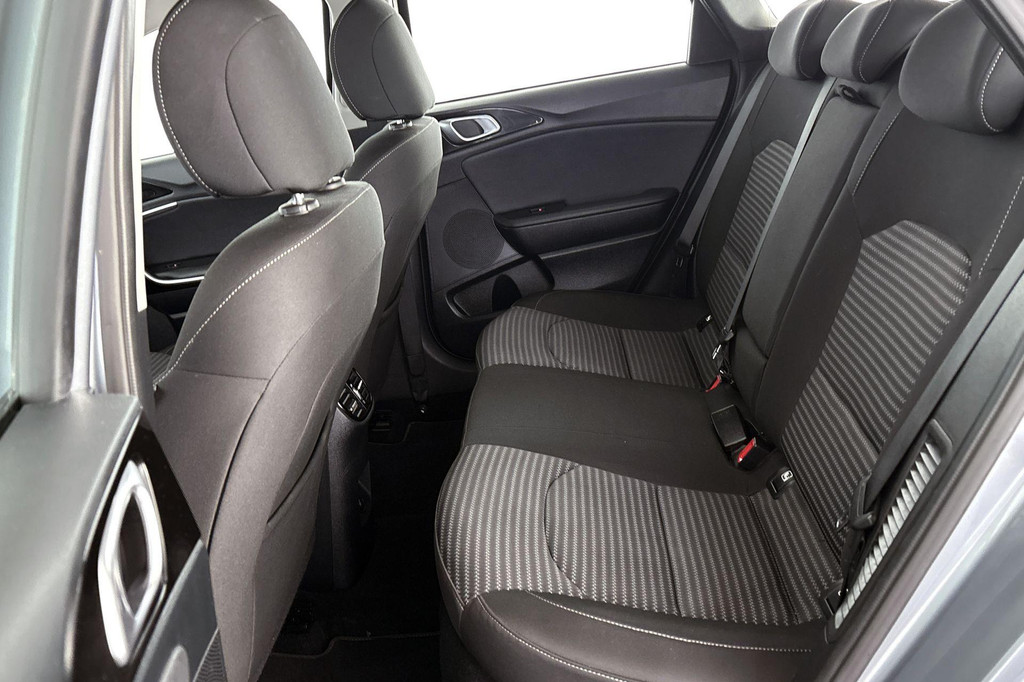 Kia Ceed Sportswagon (NDD65F) met abonnement