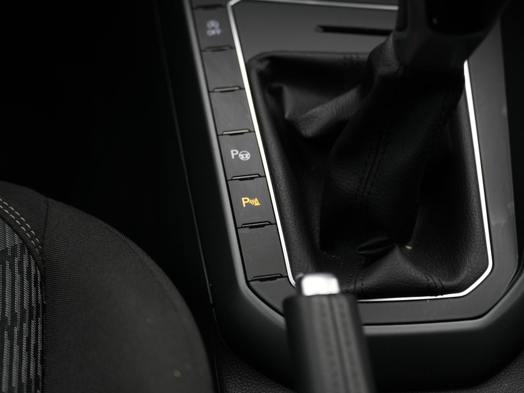 Volkswagen Polo (KXG81B) met abonnement