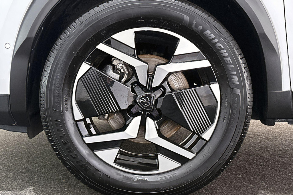 Peugeot 2008 (GVR85S) met abonnement