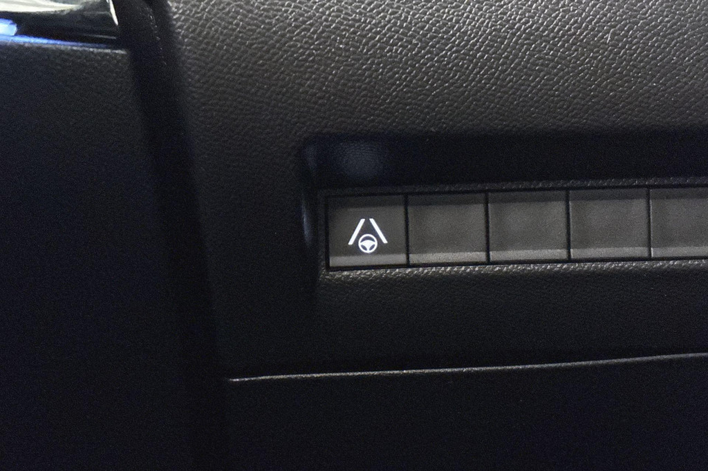 Peugeot 2008 (GVR85S) met abonnement