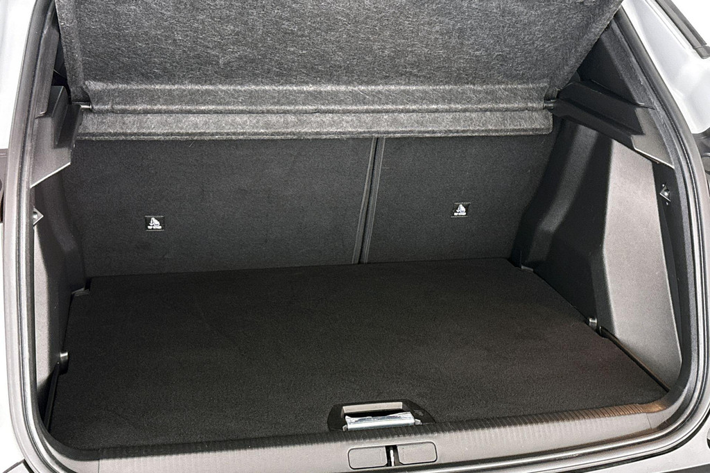 Peugeot 2008 (GVR85S) met abonnement