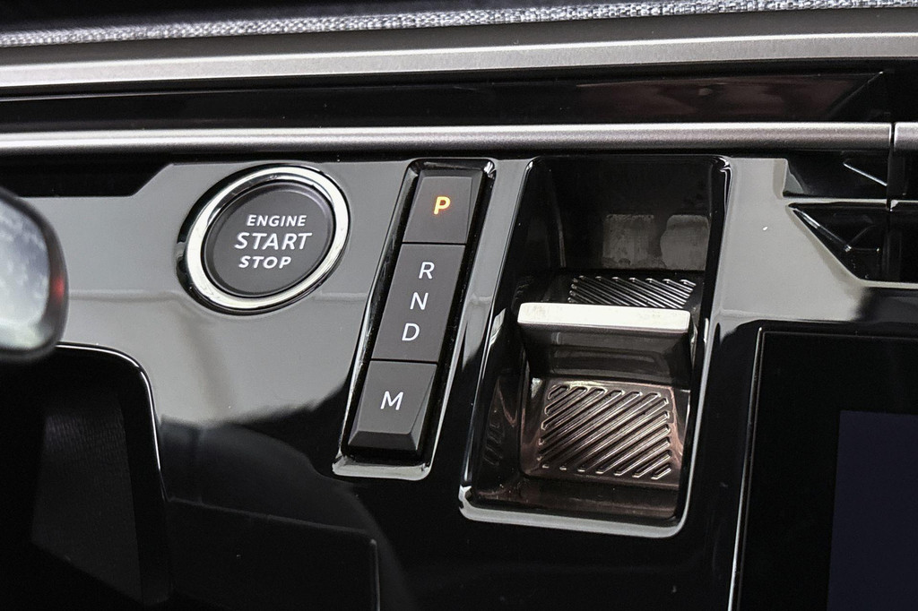 Peugeot 3008 (NBJ07Z) met abonnement