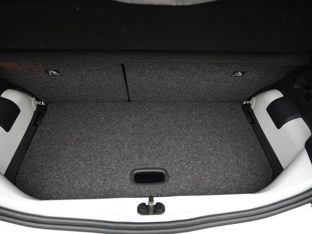 Volkswagen up! (X304DK) met abonnement