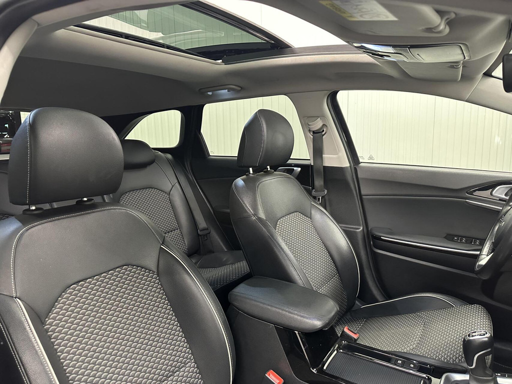 Kia Ceed Sportswagon (X361PV) met abonnement