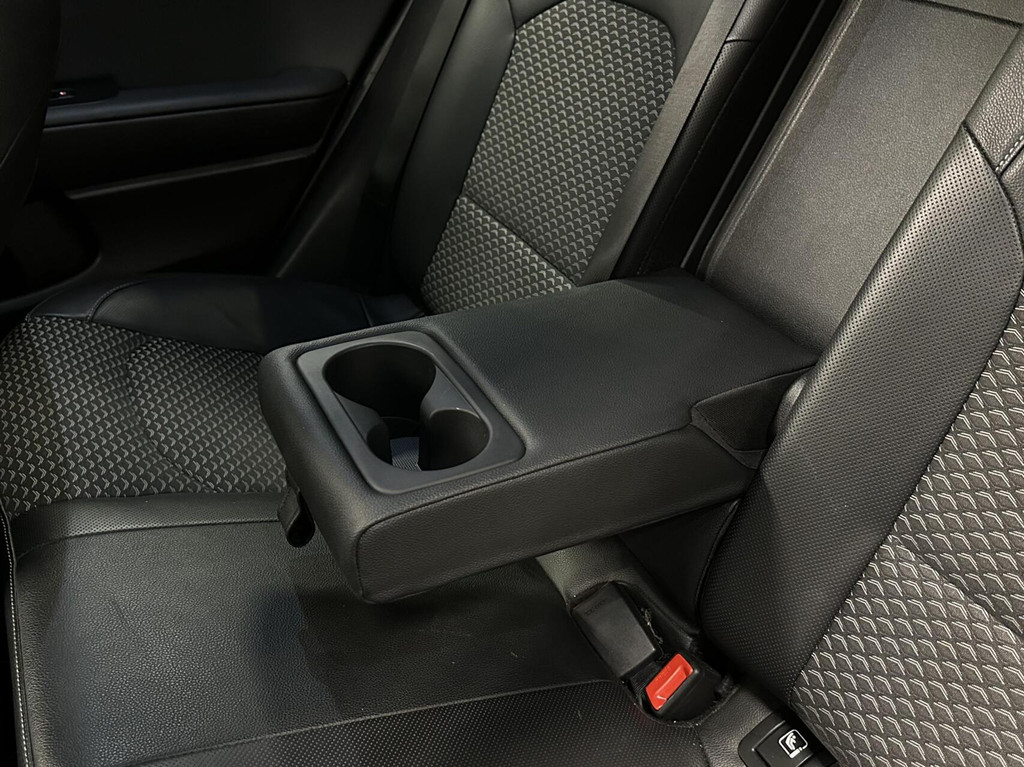 Kia Ceed Sportswagon (X361PV) met abonnement
