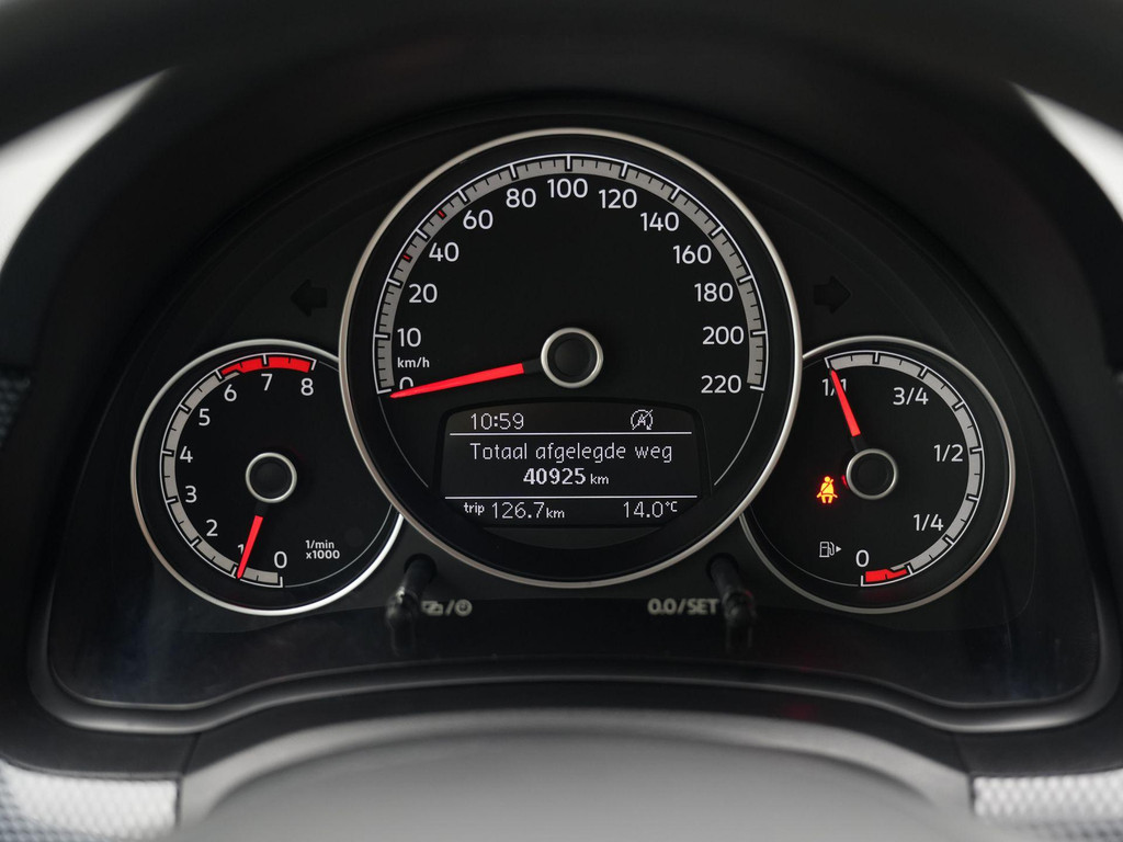 Volkswagen up! (X939BX) met abonnement