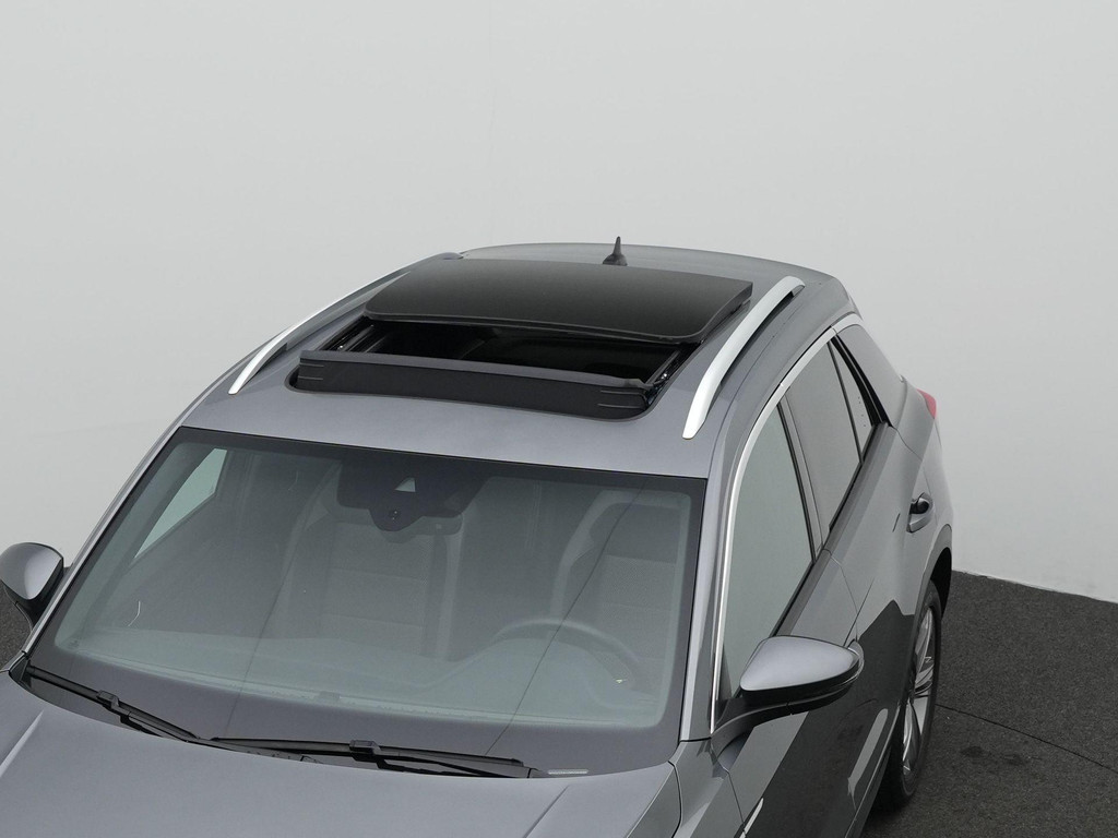 Volkswagen T-Roc (K303ZR) met abonnement