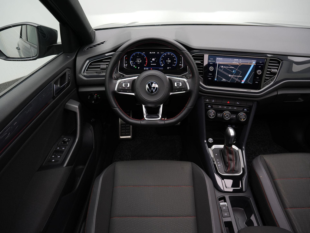 Volkswagen T-Roc (K303ZR) met abonnement