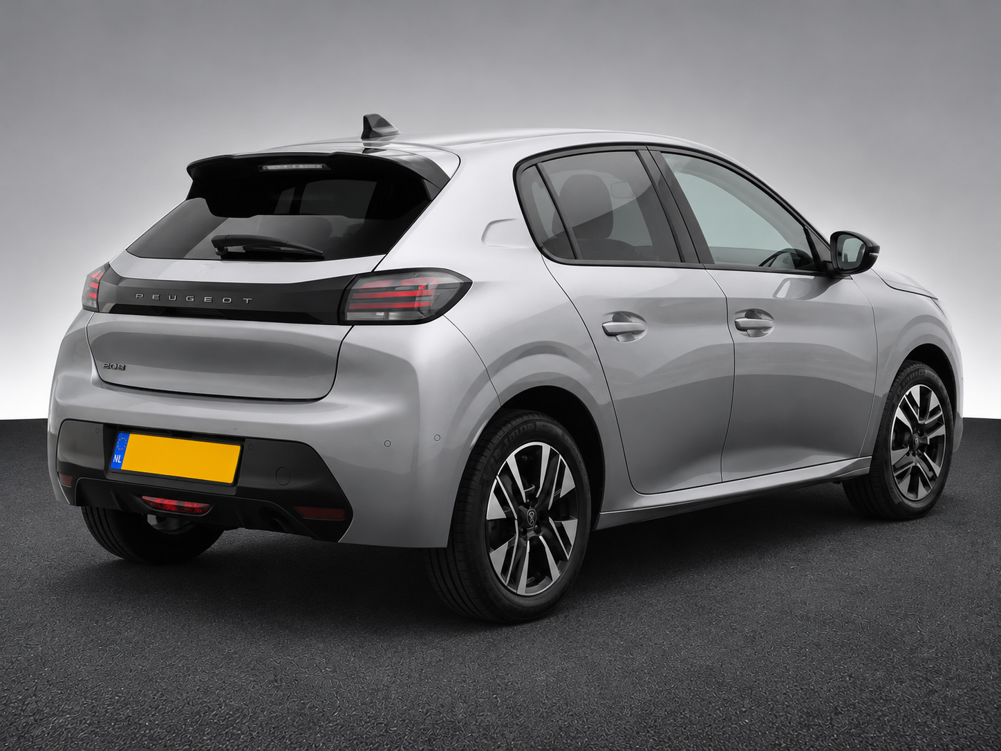 Peugeot 208 (JVP55F) met abonnement