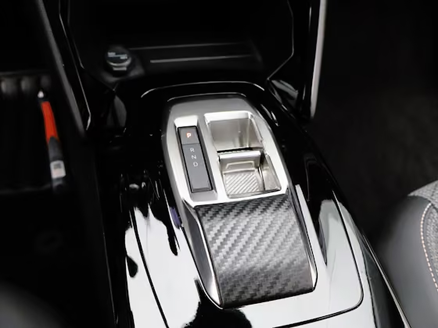 Peugeot 208 (JVP55F) met abonnement