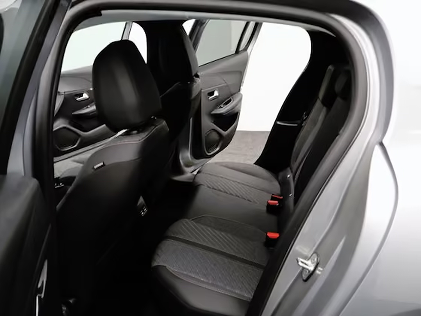 Peugeot 208 (JVP55F) met abonnement