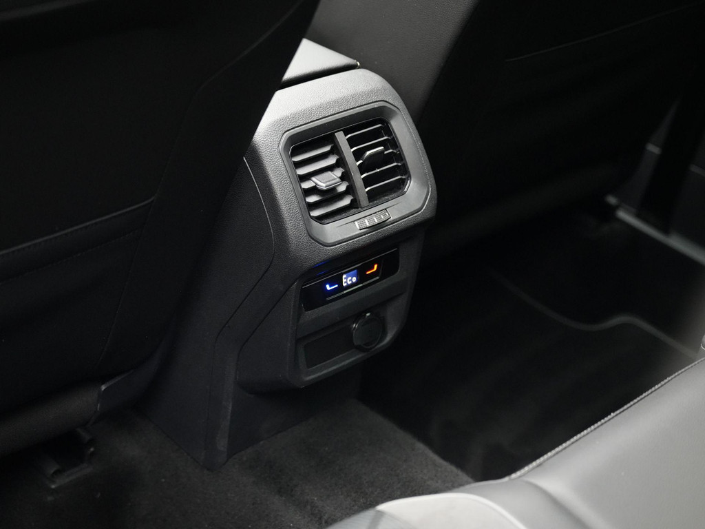 Volkswagen Tiguan (HTT65J) met abonnement