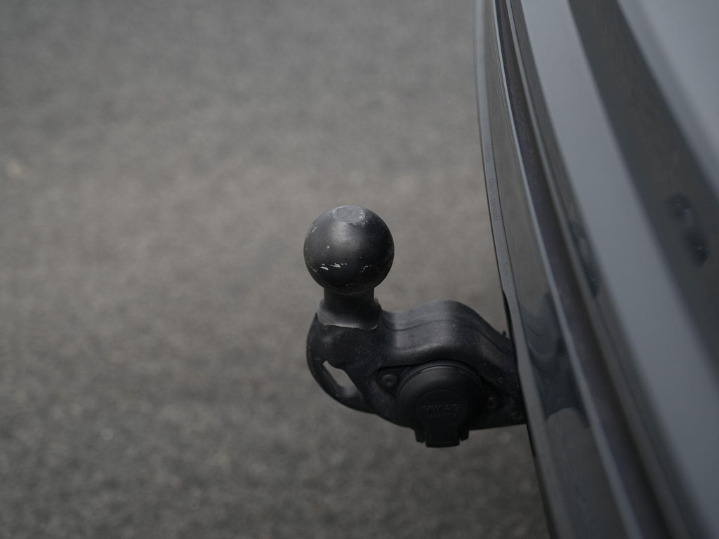 Volkswagen Tiguan (HTT65J) met abonnement