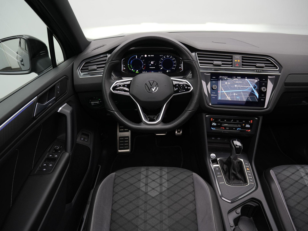 Volkswagen Tiguan (HTT65J) met abonnement