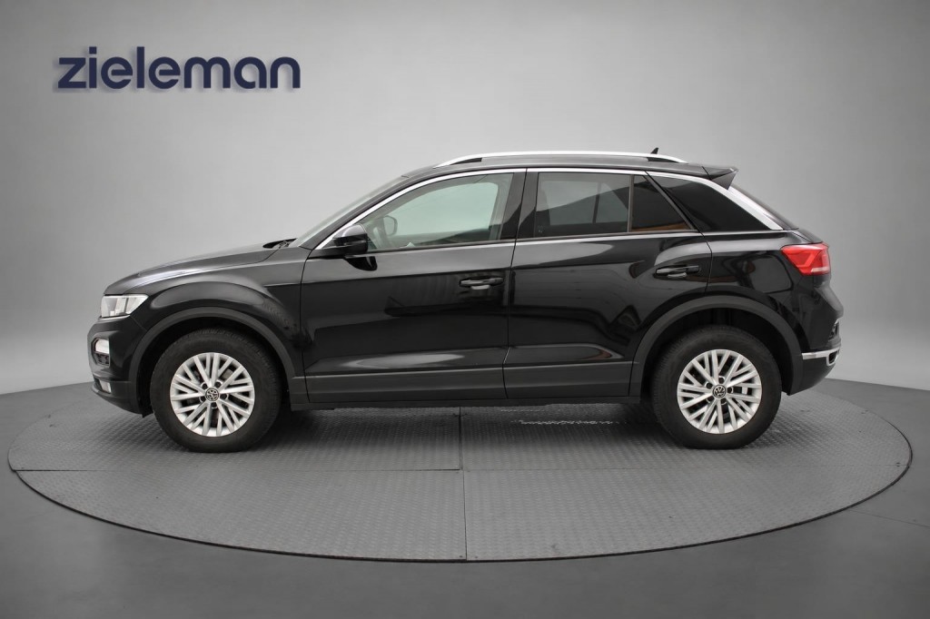 Volkswagen T-Roc (N230BL) met abonnement