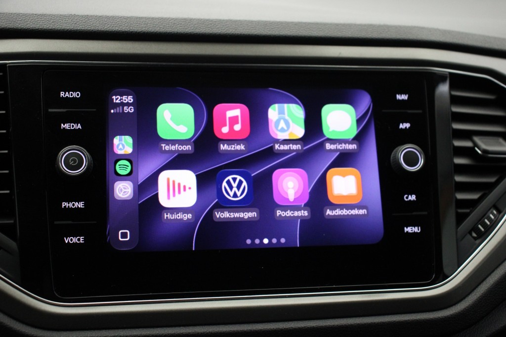 Volkswagen T-Roc (N230BL) met abonnement