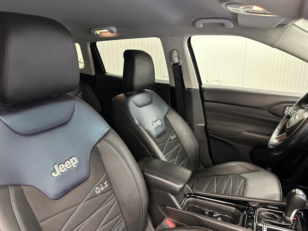 Jeep Compass (JKD21J) met abonnement