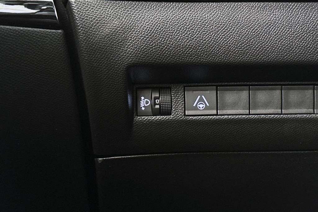 Peugeot 2008 (KXK97B) met abonnement