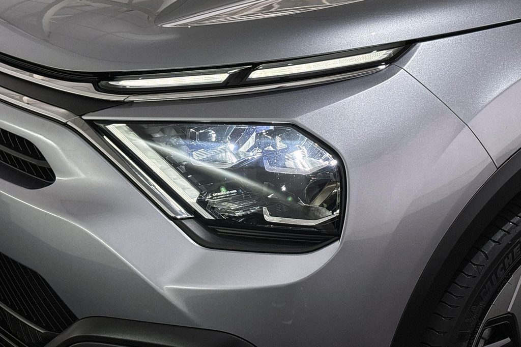 Citroën Ë-C4 (Z864GG) met abonnement