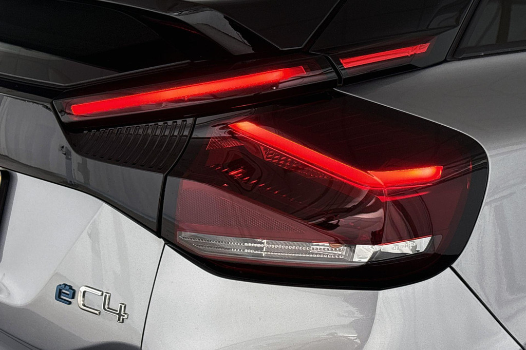 Citroën Ë-C4 (Z864GG) met abonnement