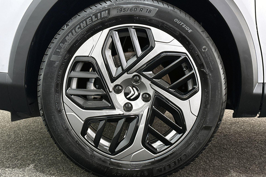 Citroën Ë-C4 (Z864GG) met abonnement