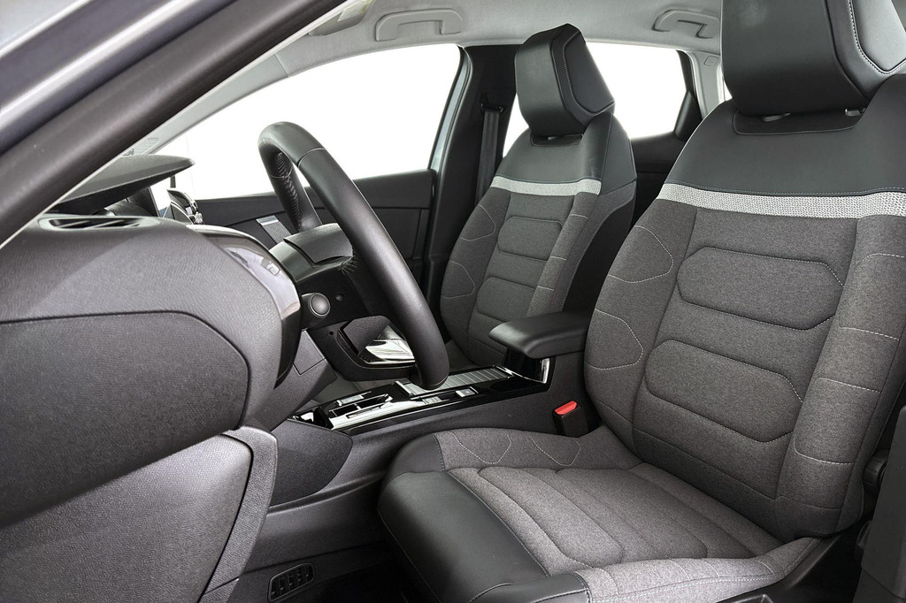 Citroën Ë-C4 (Z864GG) met abonnement