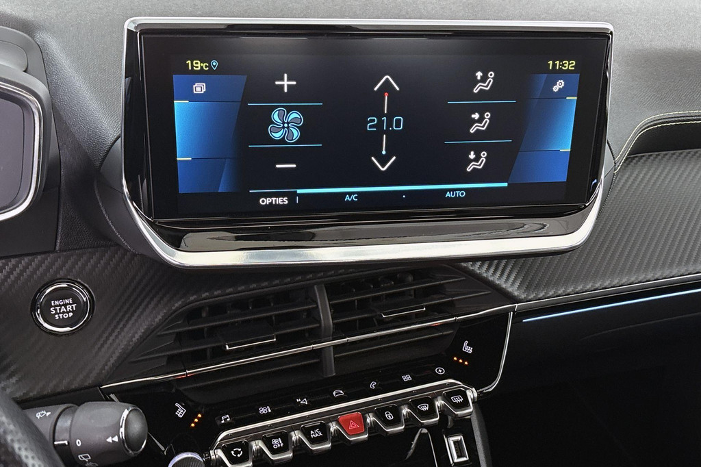 Peugeot e-2008 (N403GD) met abonnement