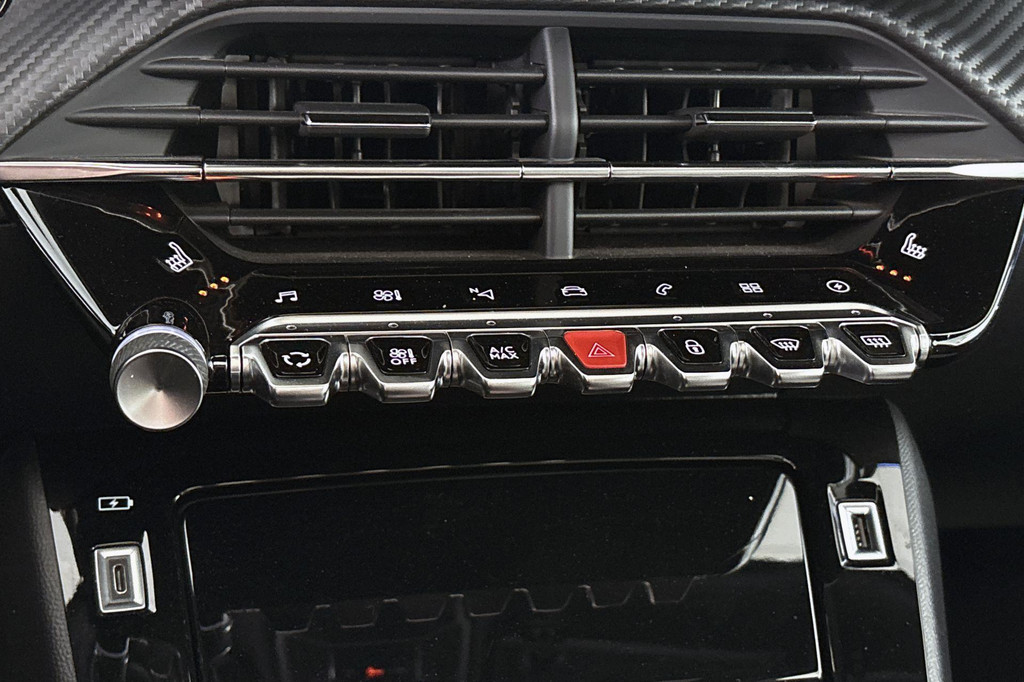 Peugeot e-2008 (N403GD) met abonnement