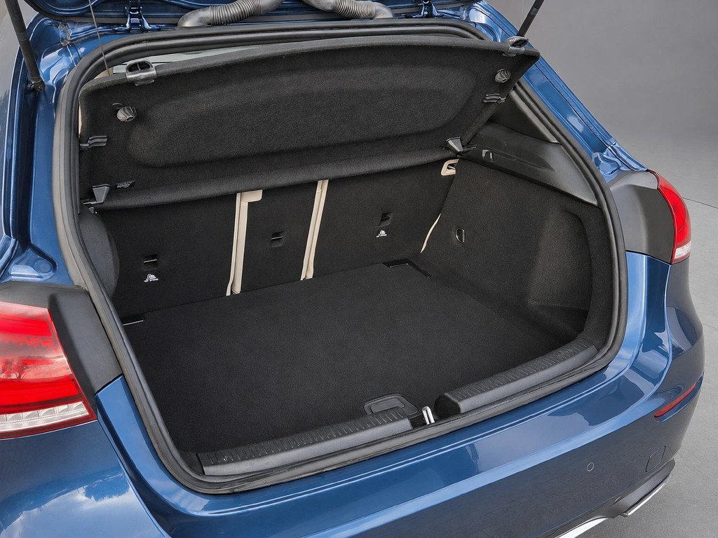 Mercedes-Benz A-Klasse (N670FN) met abonnement