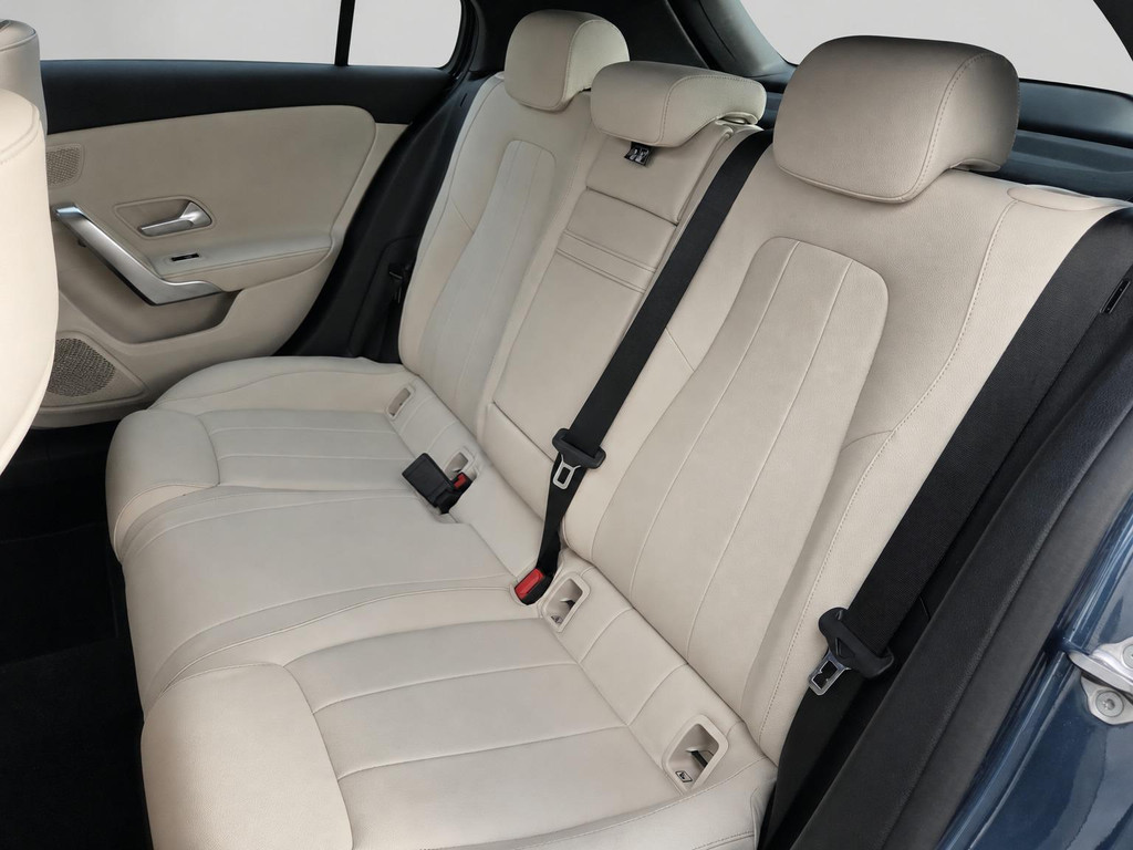 Mercedes-Benz A-Klasse (N670FN) met abonnement