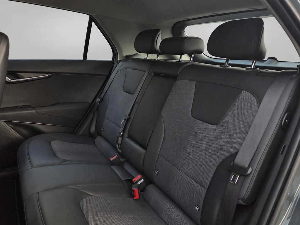 Kia e-Niro (T256TX) met abonnement