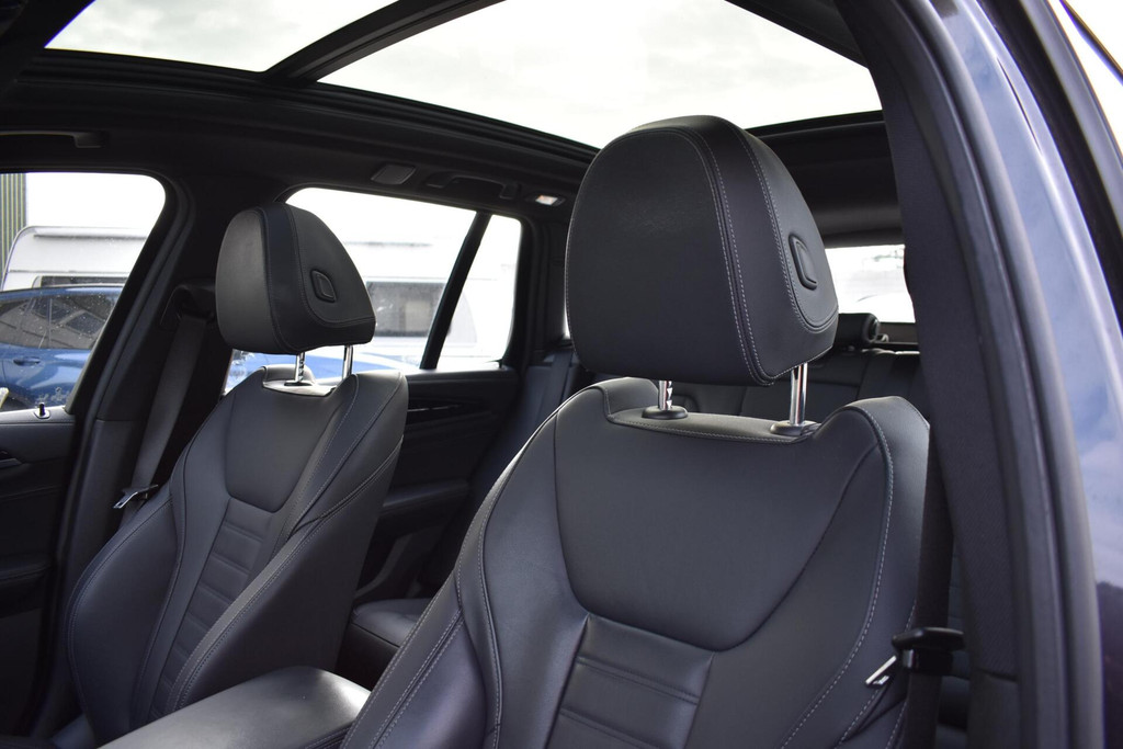 BMW iX3 (N874FG) met abonnement