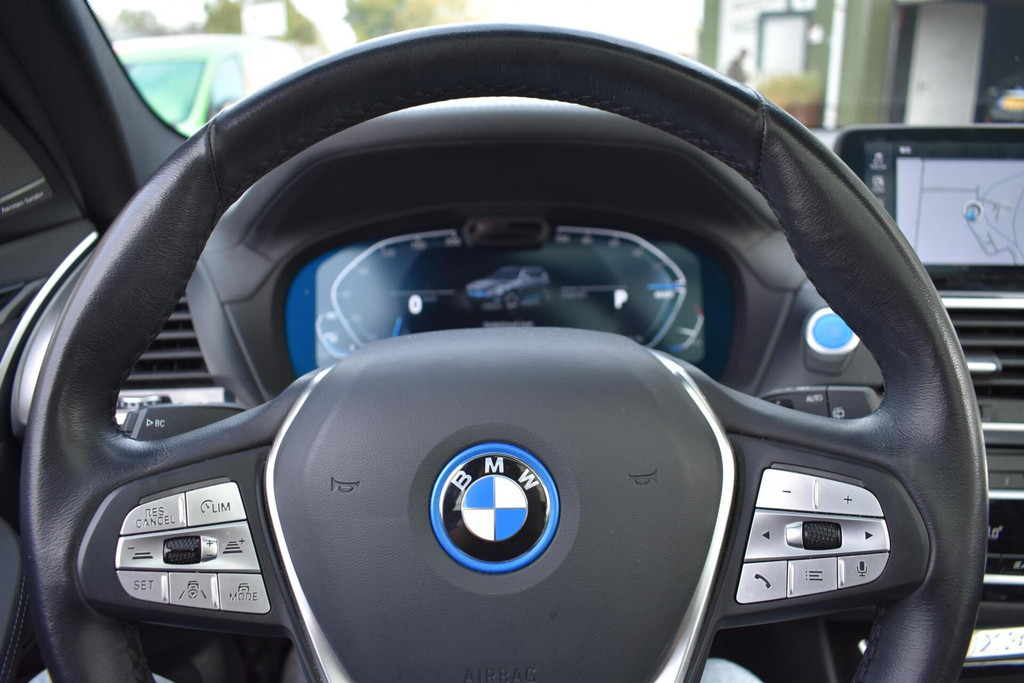 BMW iX3 (N874FG) met abonnement