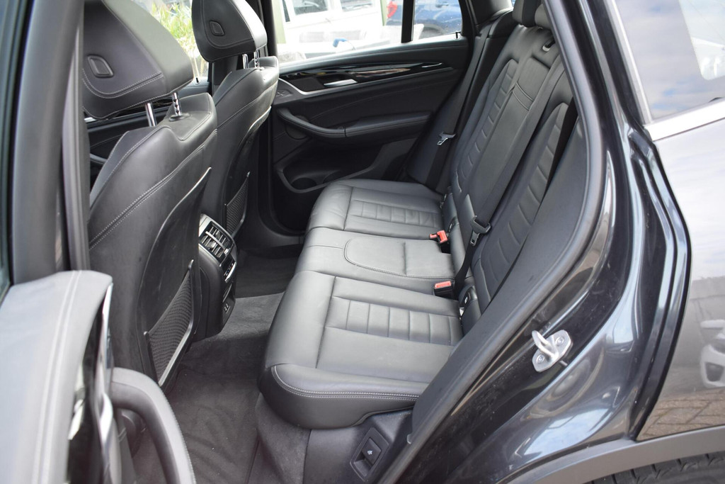BMW iX3 (N874FG) met abonnement