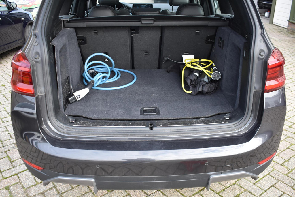 BMW iX3 (N874FG) met abonnement