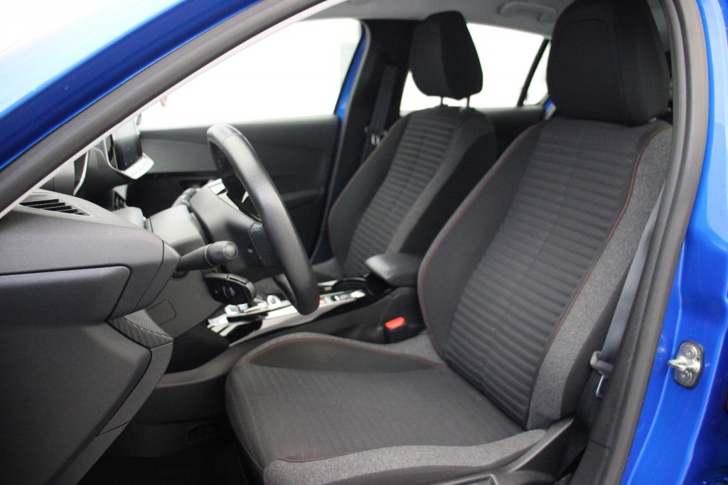 Peugeot e-208 (N492BB) met abonnement