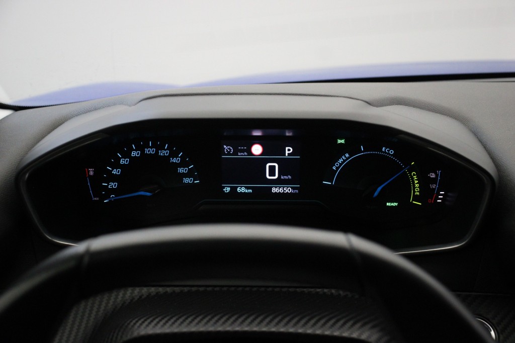 Peugeot e-208 (N492BB) met abonnement