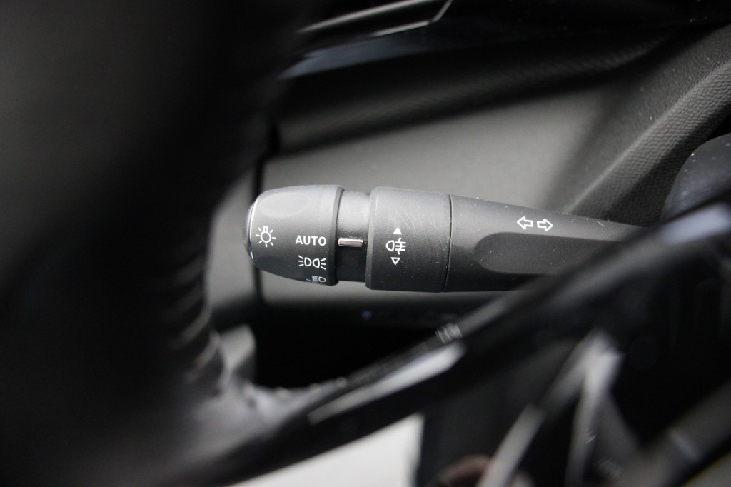 Peugeot 308 (R733PS) met abonnement
