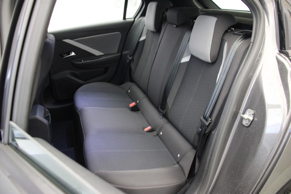 Opel Astra (S927ZS) met abonnement